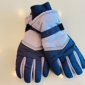 Champion snow gloves